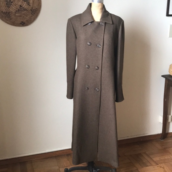 long fitted coat